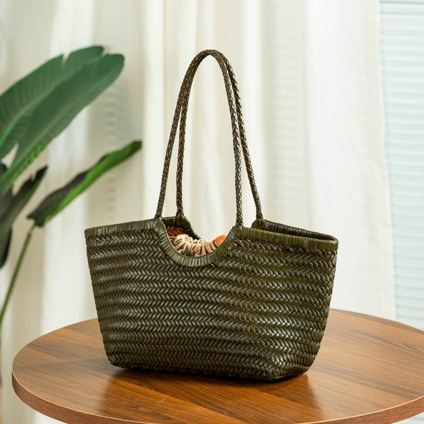Sac fourre-tout tissé en cuir véritable pour femme