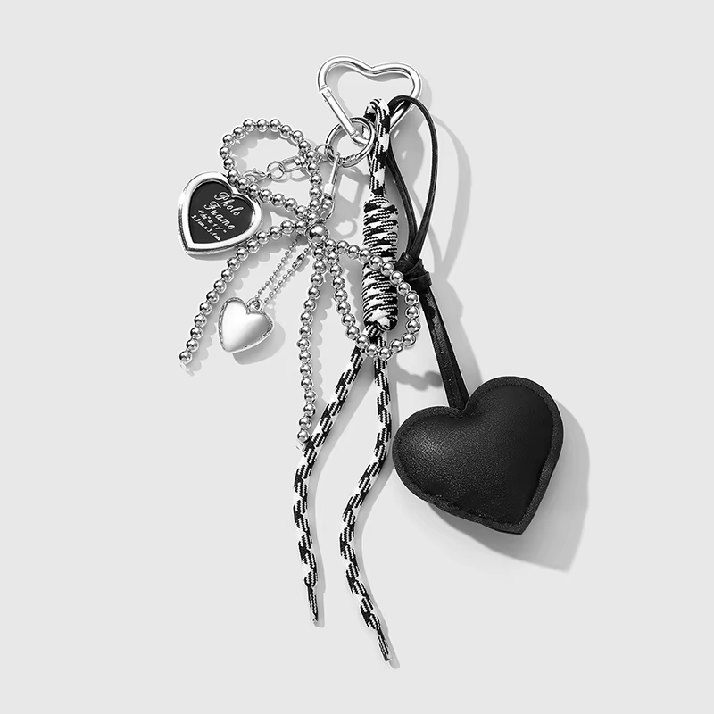 Porte-clés de luxe fait main avec pendentif cœur à pompon et nœud créatif, finition brillante, accessoire de sac mignon
