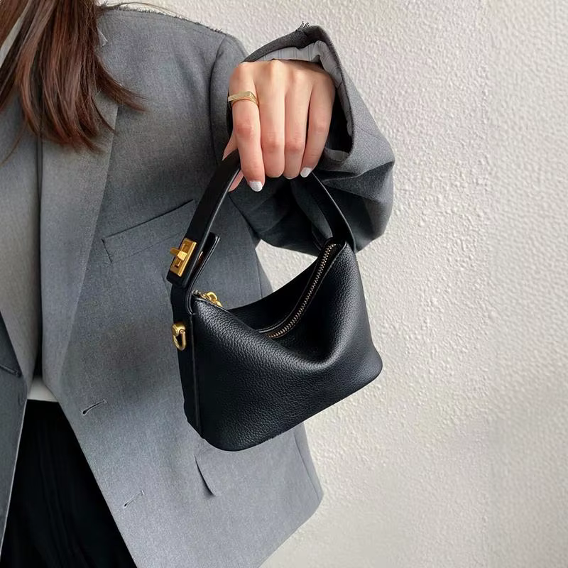 Sac à main rétro intemporel en cuir souple de qualité supérieure