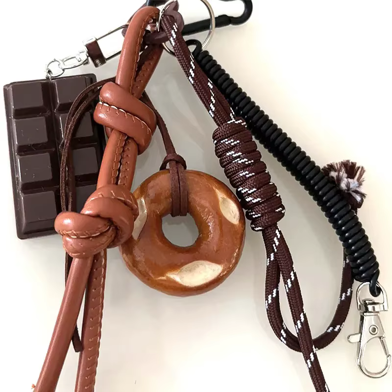 Automne/hiver marron mignon pain alcalin Style coréen INS sac pendentif chocolat escalade corde porte-clés décoratif Hangin