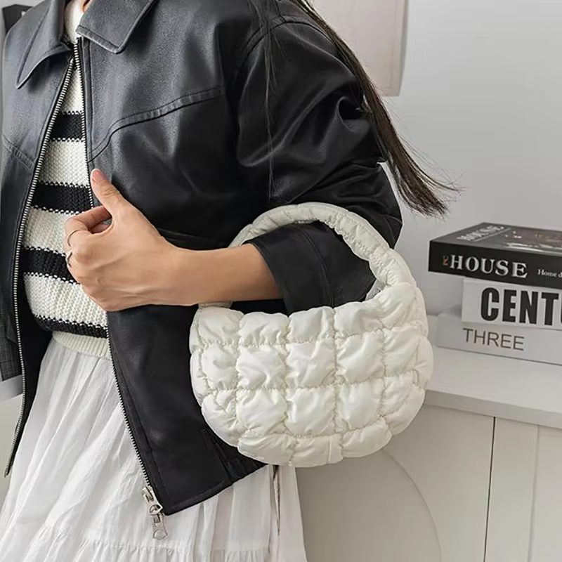 Sac à main tendance en nylon rembourré
