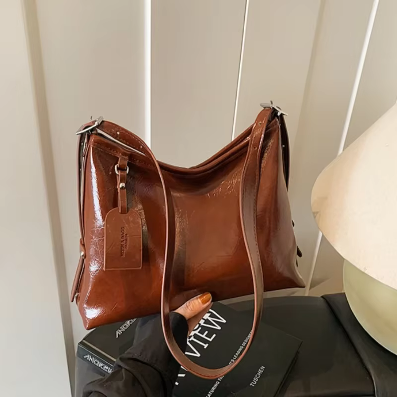 Sac à main en cuir chic et classique pour femme