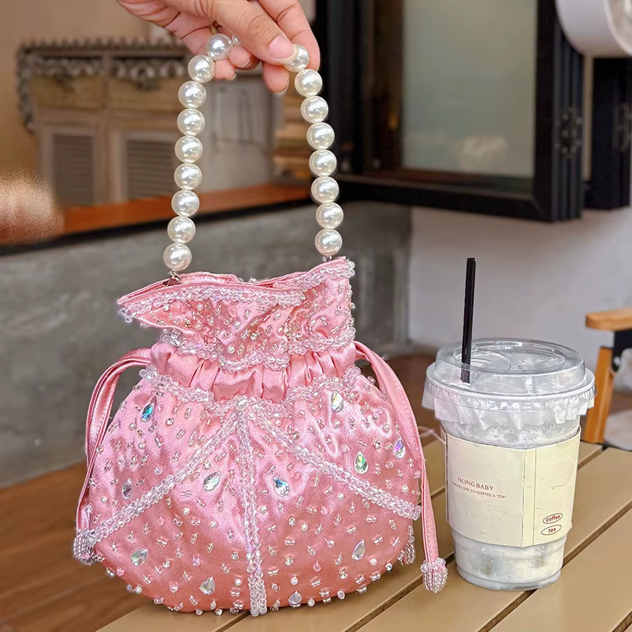 Perles perles gland fait à la main Satin seau sac perles transparentes perlé femmes sac à main dame sac à main femme épaule sous les bras sac