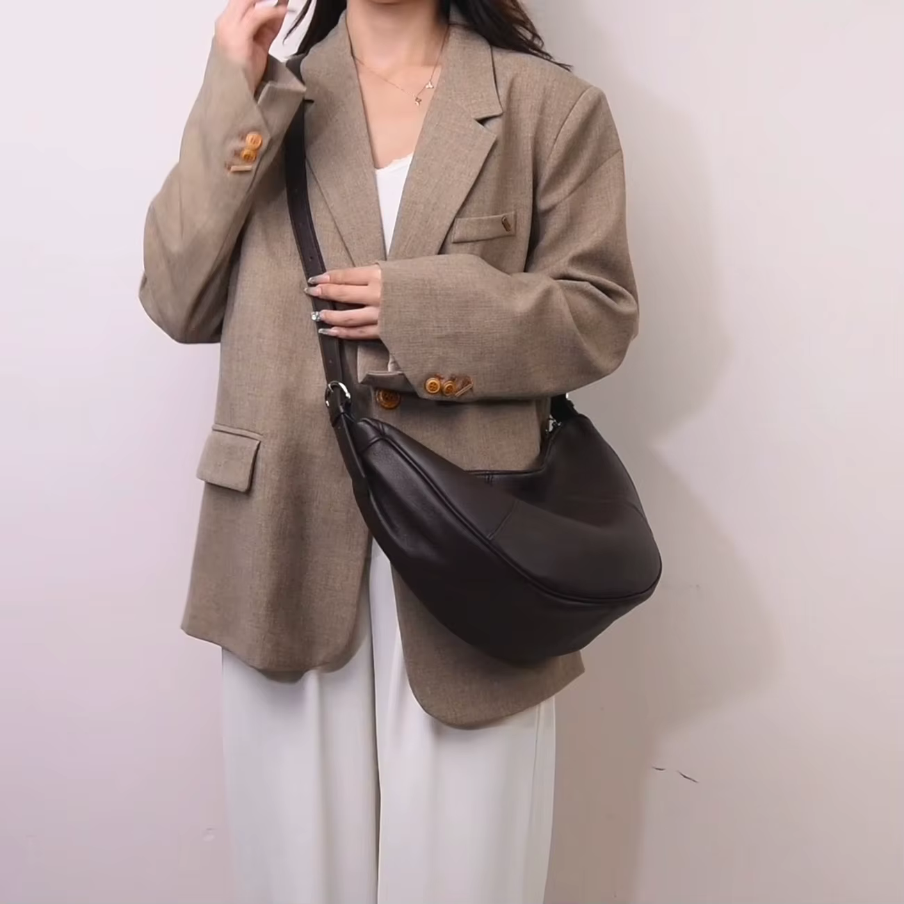Sac à bandoulière pour femme en cuir véritable marron