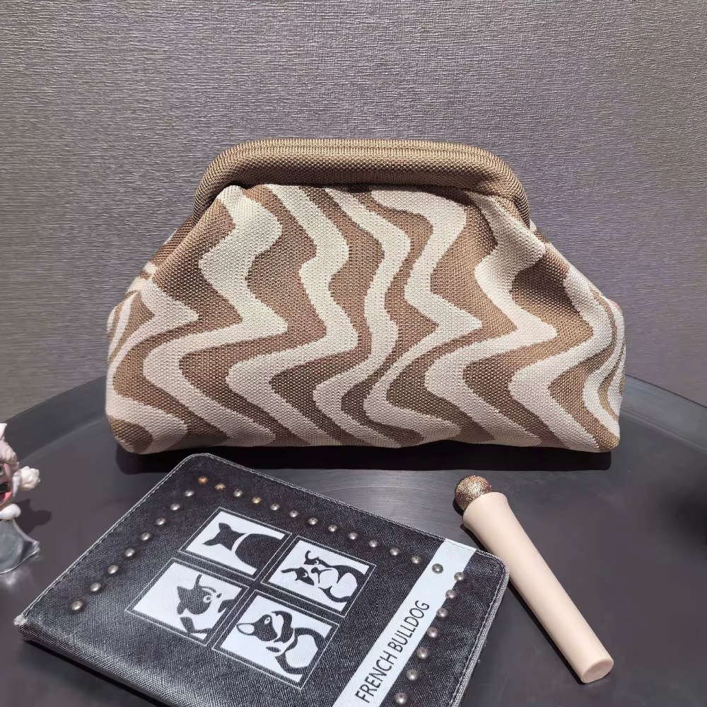 2025 NOUVEAU dames plage sac à bandoulière Vintage lettre Crochet tricoté fourre-tout