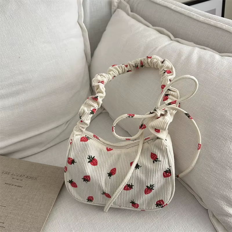 Petit sac sous les bras pour femmes