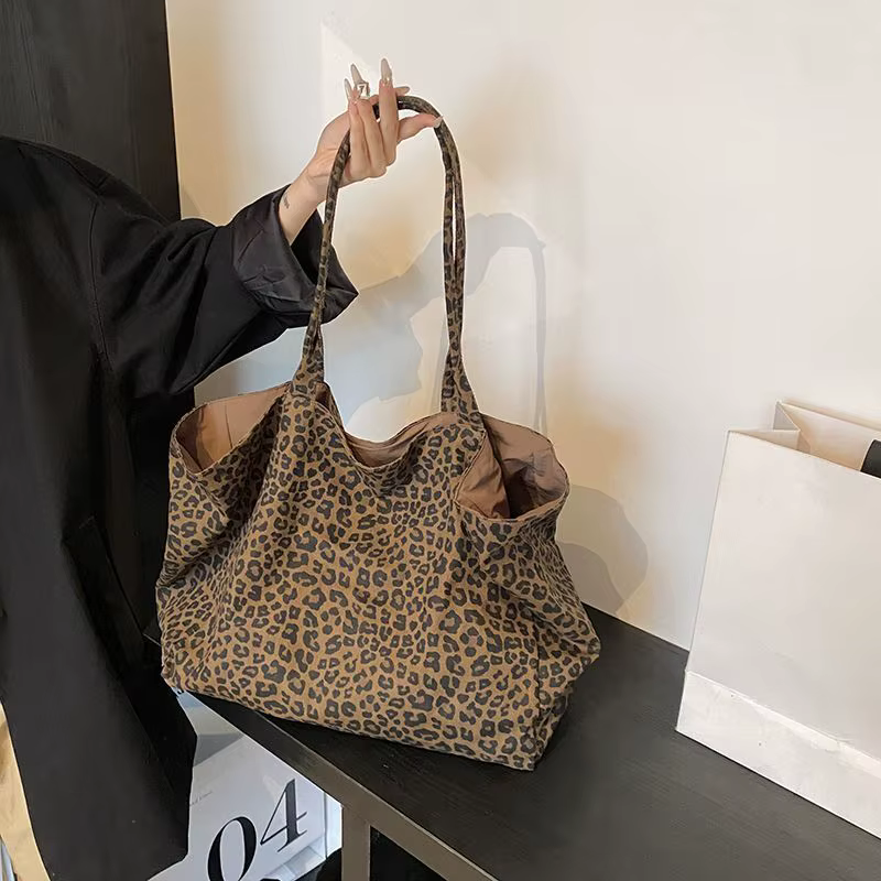 Nouveau sac fourre-tout en toile style décontracté grande capacité imprimé léopard
