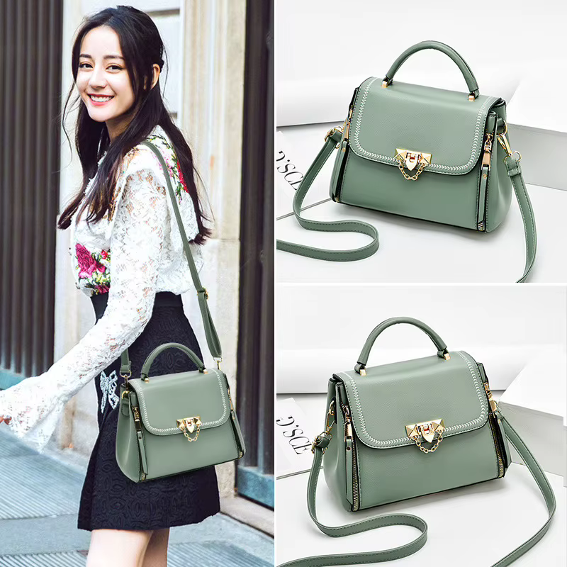 Sac à main chic et tendance pour femme 2025 – Sac bandoulière petit format carré