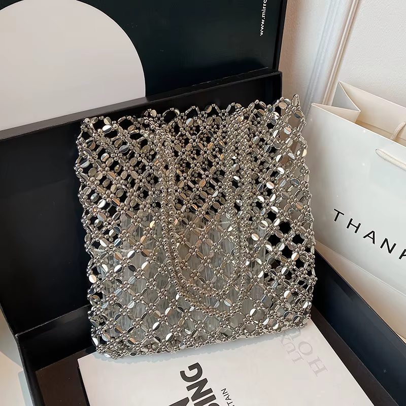 2025 nouveau sac de vacances d'été Boho plage évider sac à bandoulière pour les femmes à la main perles sac