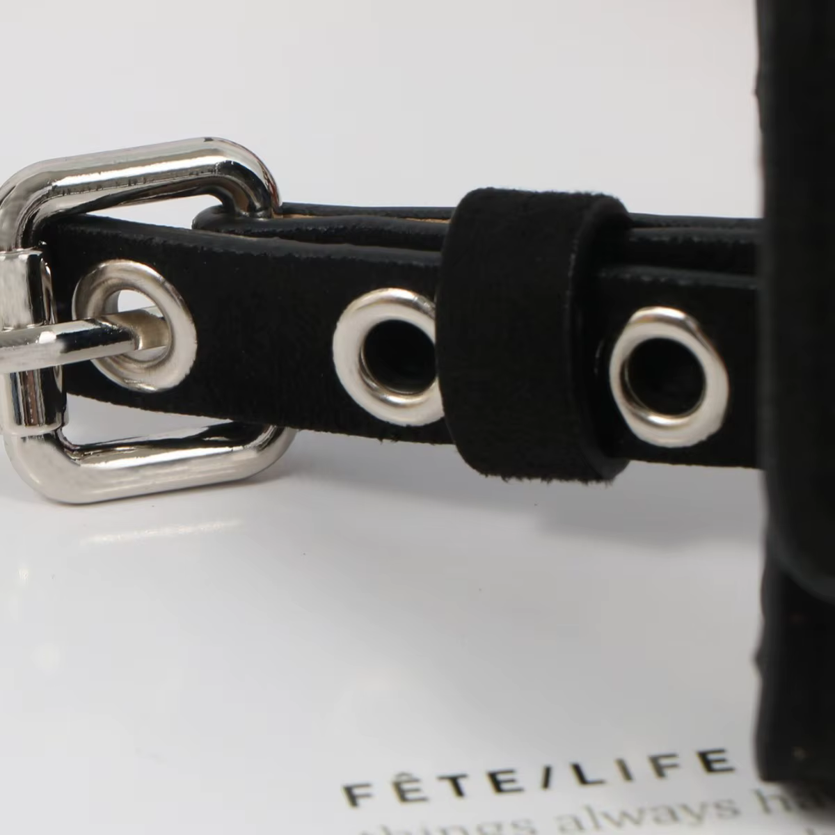2026 Mini sacs banane pour filles en cuir PU suédé