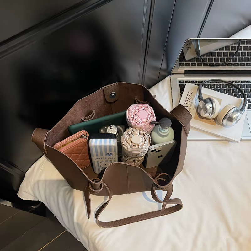 Noir décontracté doux grande capacité fourre-tout femmes sacs à main concepteur de luxe en cuir Pu sac à bandoulière