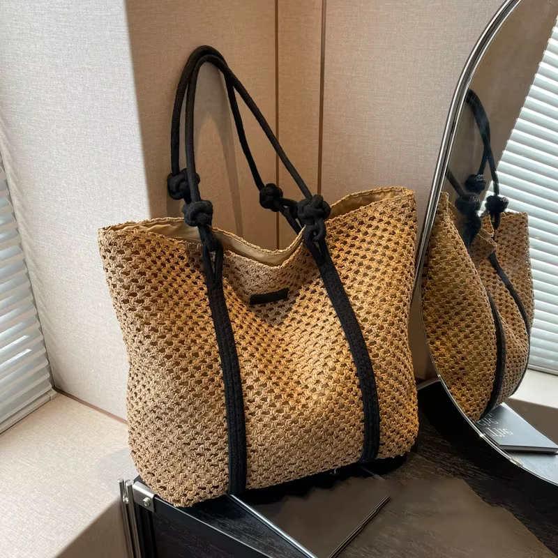 Sac à main élégant en paille tissé pour femmes