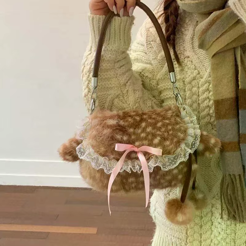 Sac à main en peluche Lolita