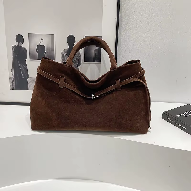Sac fourre-tout vintage en cuir satiné – Style décontracté avec fermeture à boucle