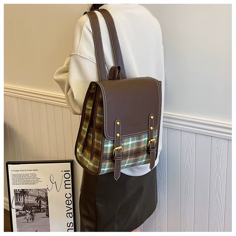 Mode PU Plaid sac à dos personnalité étudiant anglais femme loisirs sport sac à dos pour les adolescentes de l'école filles