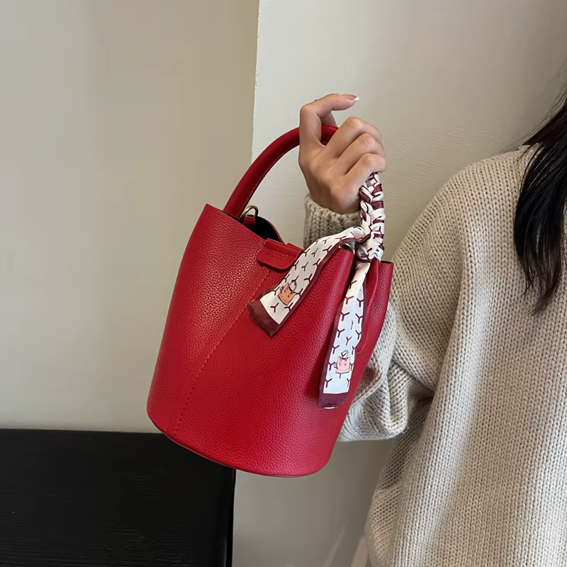 Sac à Bandoulière Rouge en PU E27 pour Femme