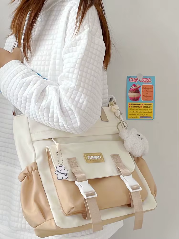Sac de transport pour étudiantes