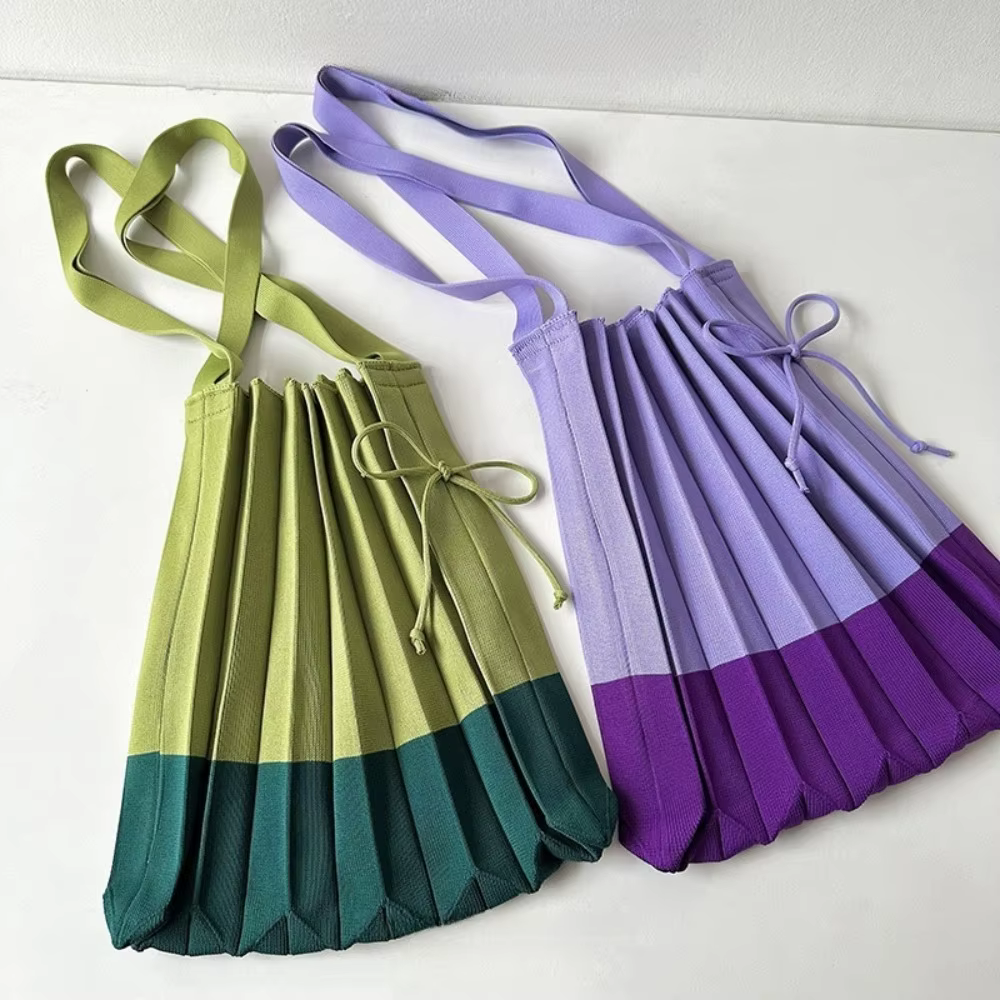 Sac à main en tricot pliable