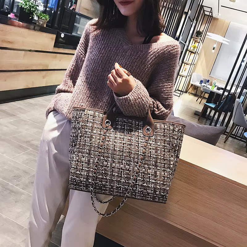 Nouveau Sac à Main Coréen pour Femme 2026 – Sac Seau Tendance à Carreaux Contrastants avec Chaîne