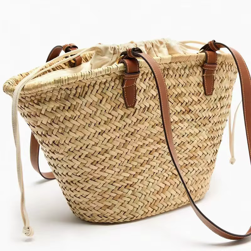Sacs fourre-tout tissés en paille au Design de luxe