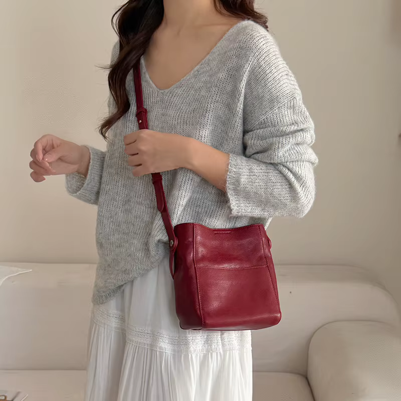 Sac seau pour femme en cuir tanné végétal