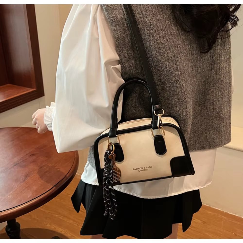 Petit sac carré souple pour femmes