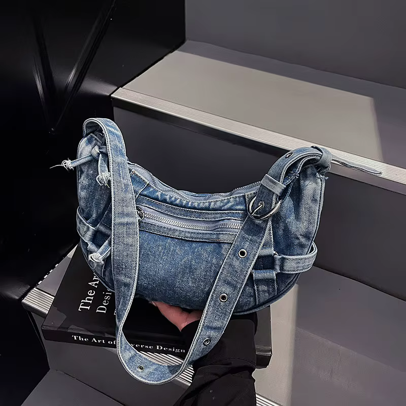 Sac bandoulière mini en jean délavé tendance