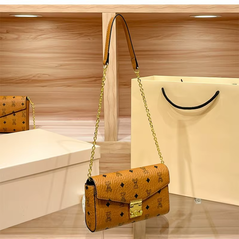 Sac à langer vintage de créateur classique : élégant sac messager bandoulière pour femme