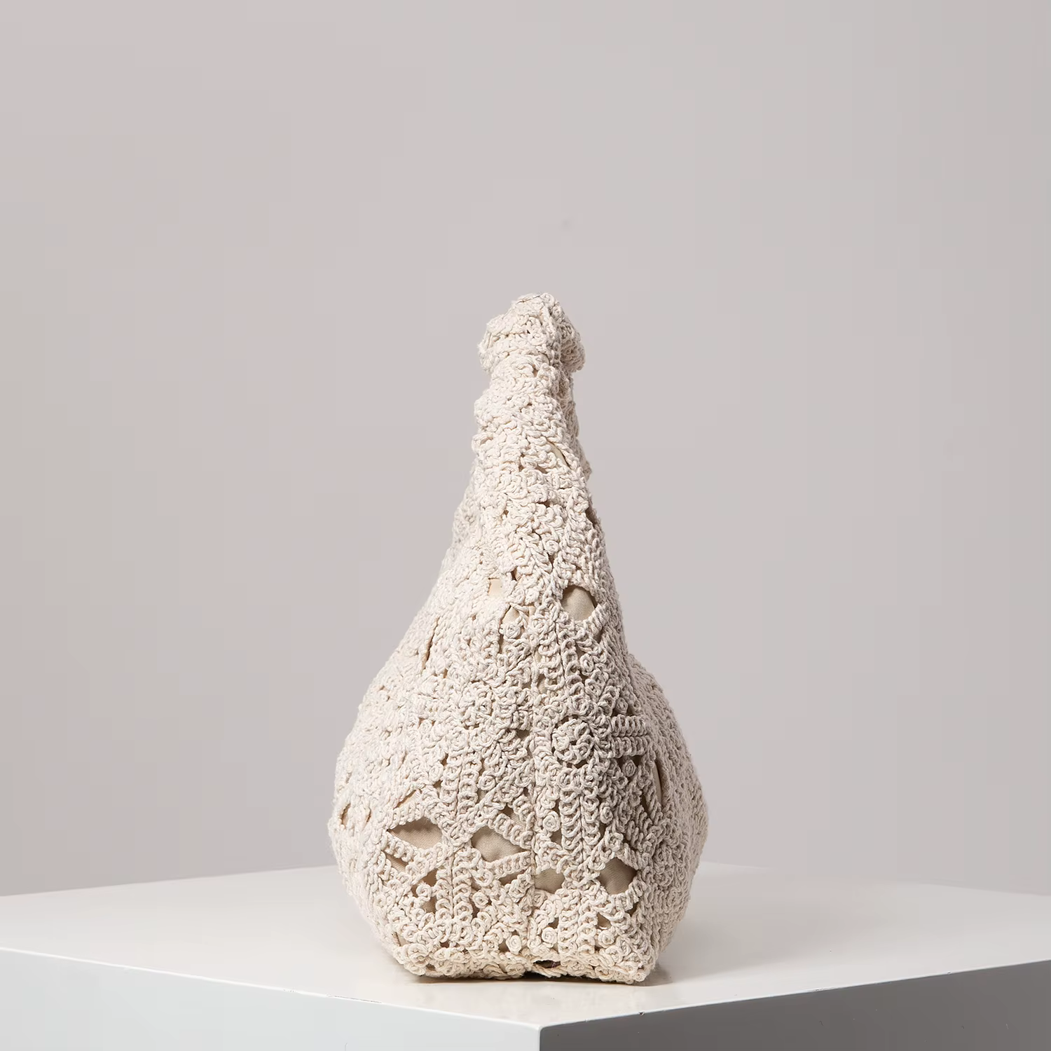 Sac à main tissé à motifs