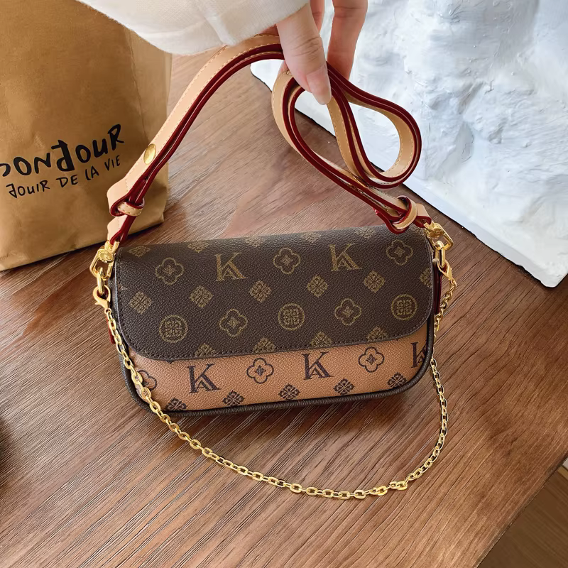 Sac à aisselles à chaîne pour femmes