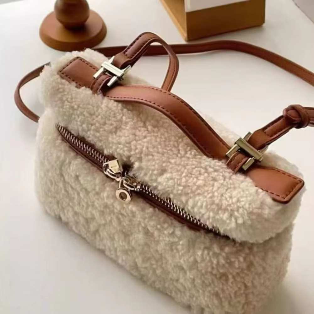 Sac à main en velours de fourrure d'agneau pour femmes
