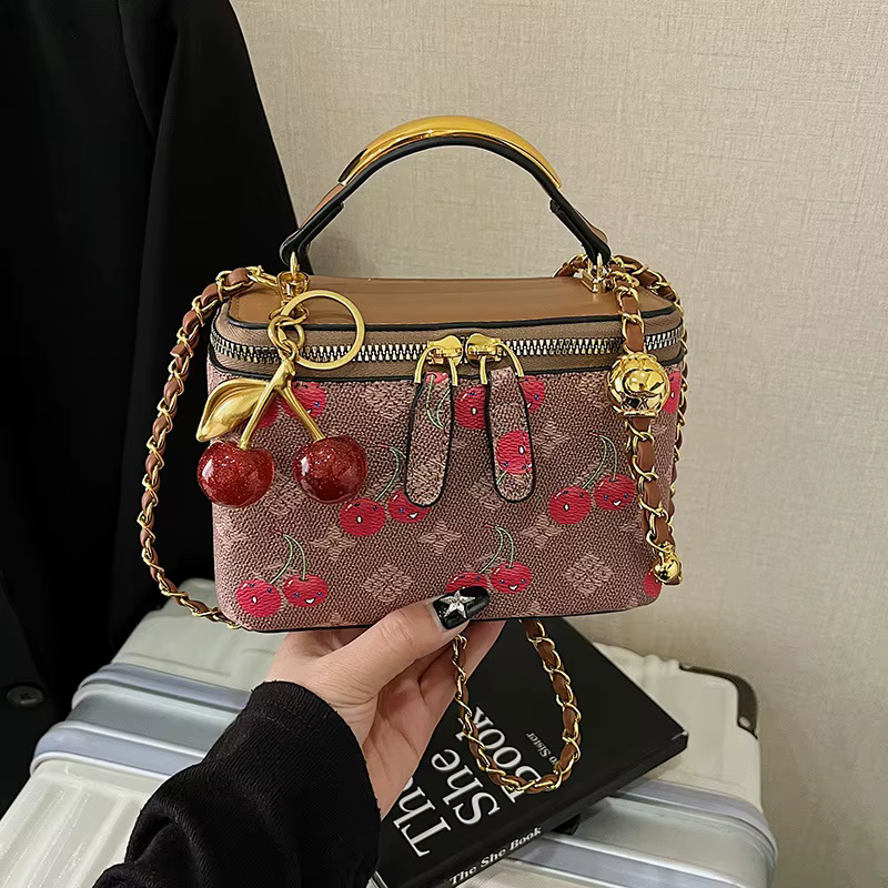 Mini sac carré décoré de cerises