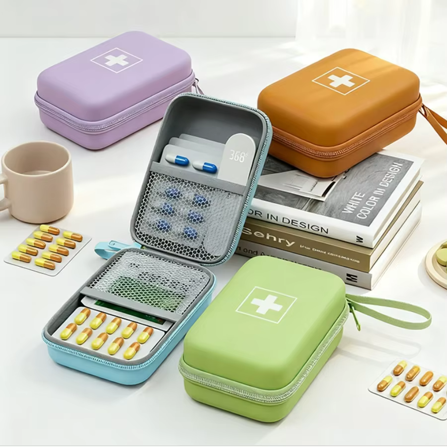 Petite trousse de rangement pour médicaments