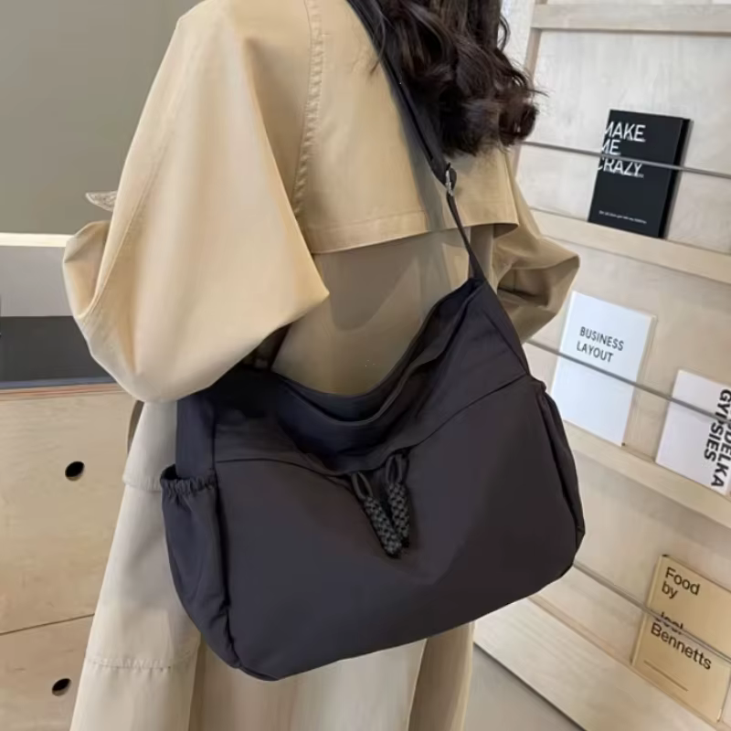Sac à Bandoulière Hobos en Nylon pour Femme