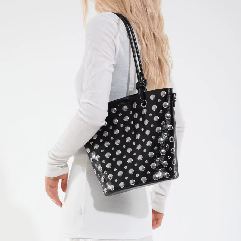 Rivet Design seau sac à bandoulière pour femmes 7 couleurs Pu cuir sac à main sous les bras sac mode décontracté 2 ensemble fourre-tout dame sac de trajet