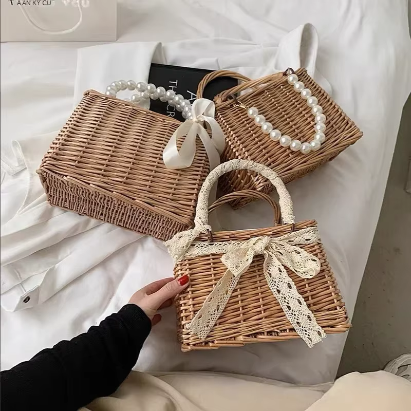 Sacs en paille pour femmes