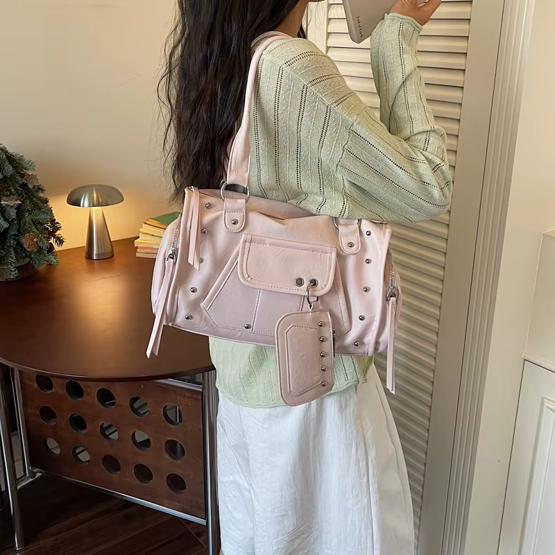 Nouveau sac fourre-tout tendance grande capacité à rivets