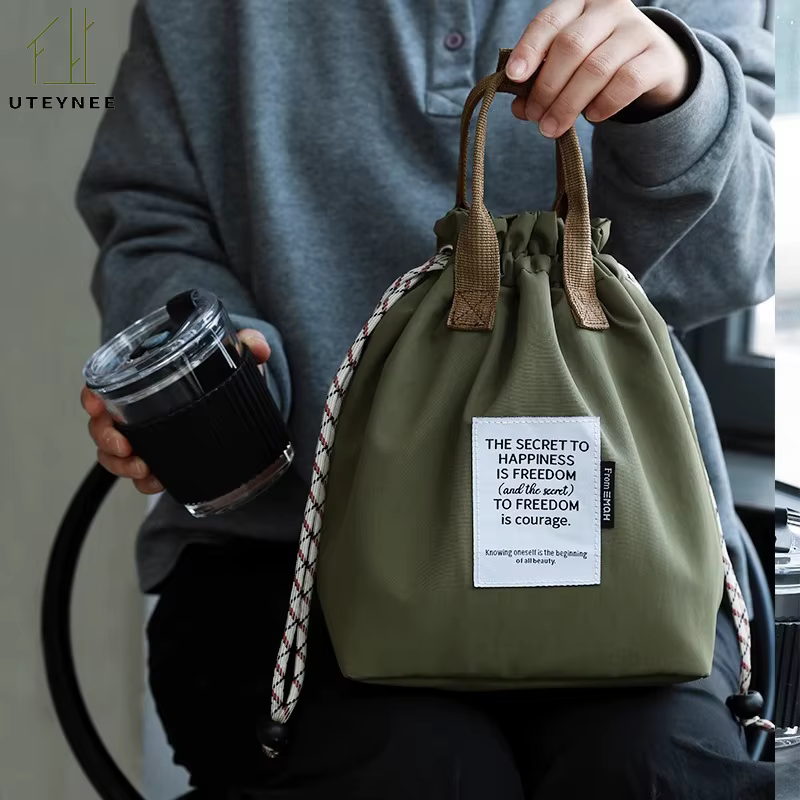 UTEYNEE sac à déjeuner étanche de grande capacité sac à Bento isolant épaissi à trois couches pour le travail étudiant sac à poignée de pique-nique
