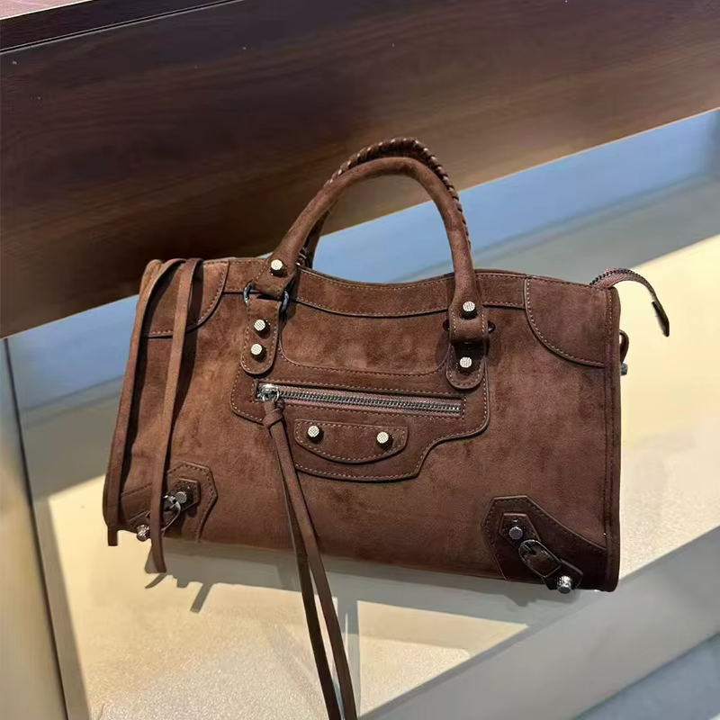 Paris Rivet Locomotive sac ins Spice Girl sac français Premium Sense rétro à la mode Portable oreiller sac une épaule sac à bandoulière