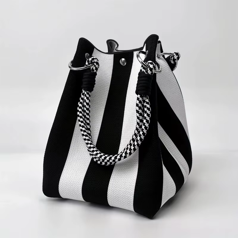 Sac seau tissé multicolore