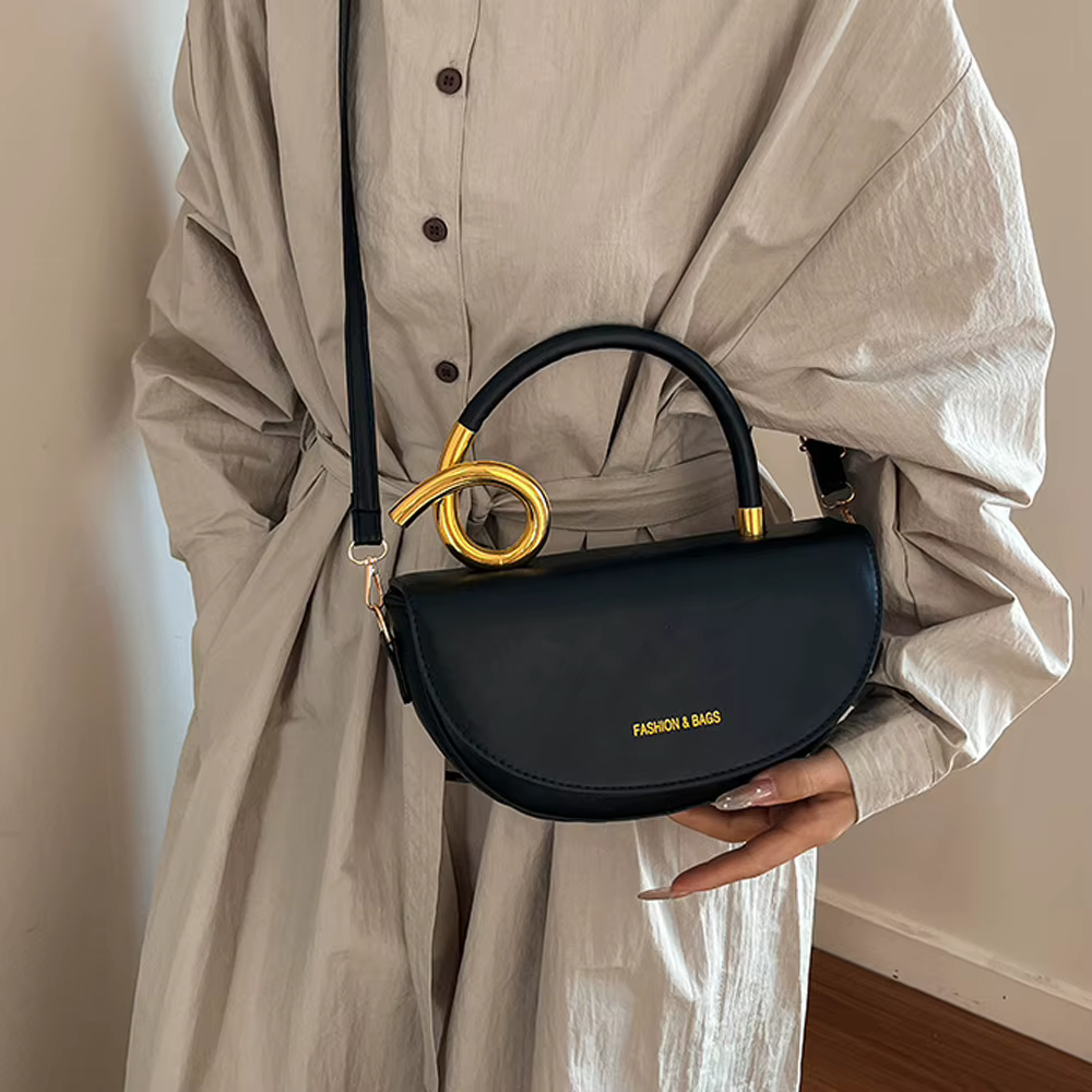 Sac bandoulière de style selle avec sangle