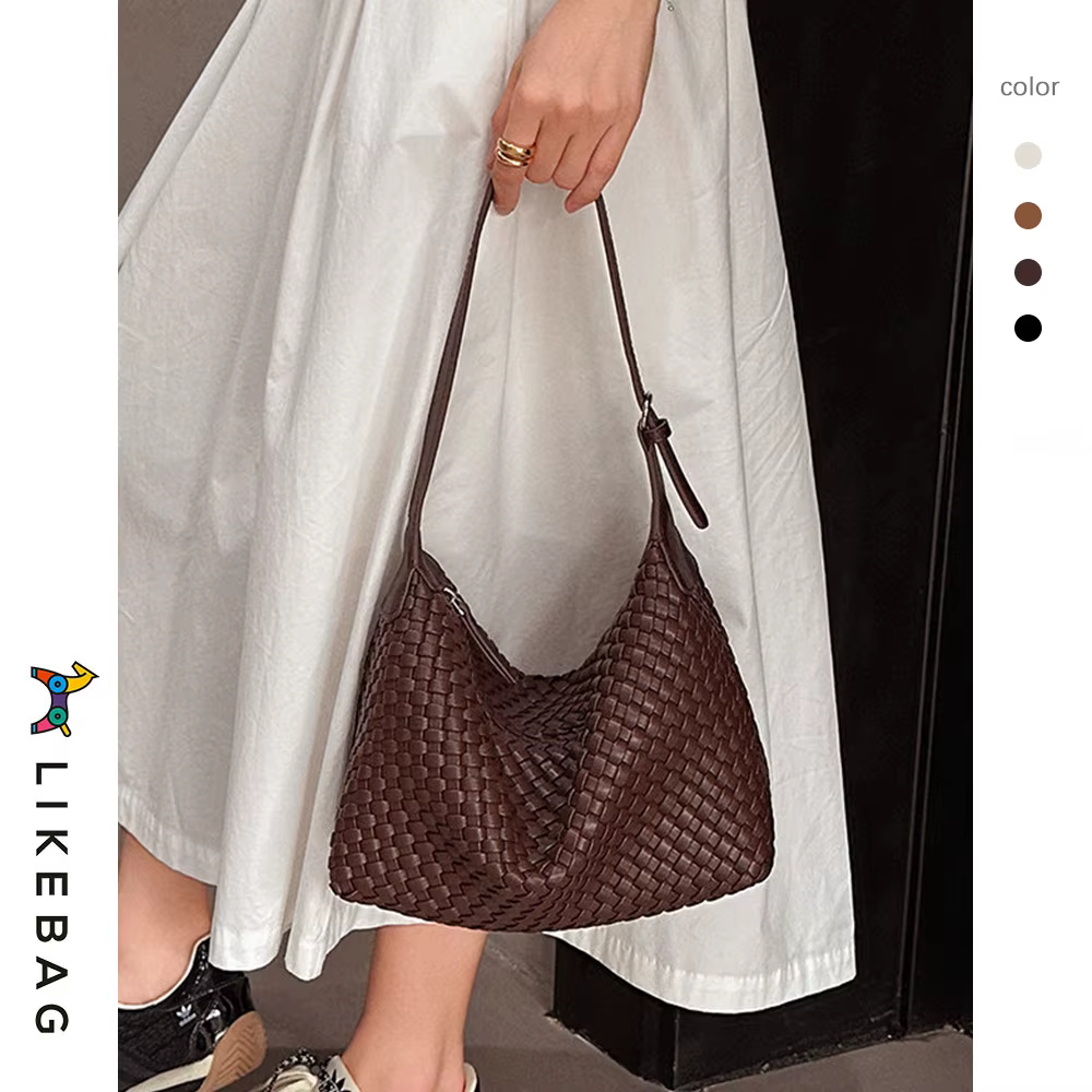 Sac bandoulière en cuir tressé à la main pour femme – Design élégant