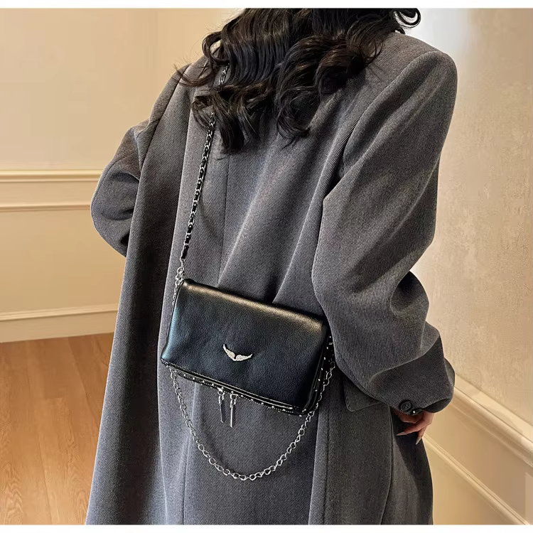 Sac bandoulière de luxe en PU couleur unie avec logo aile