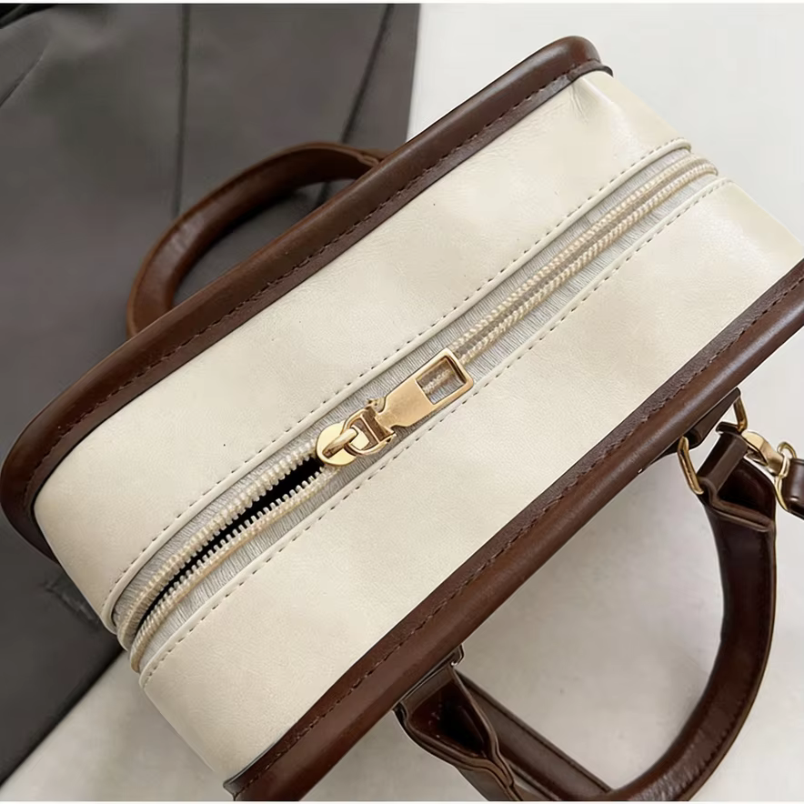 Petit sac carré souple pour femmes