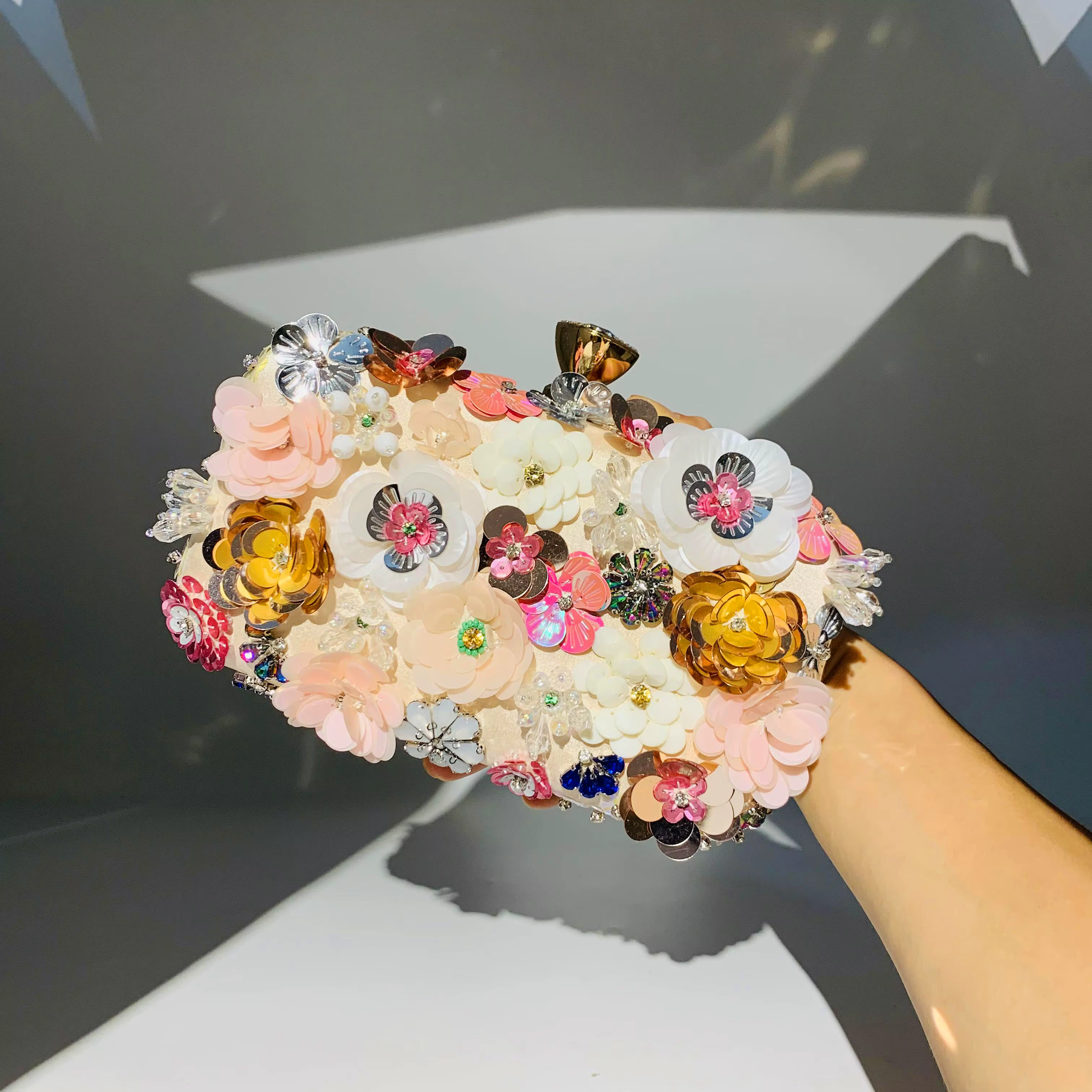 Sacs de soirée de luxe à fleurs ornées