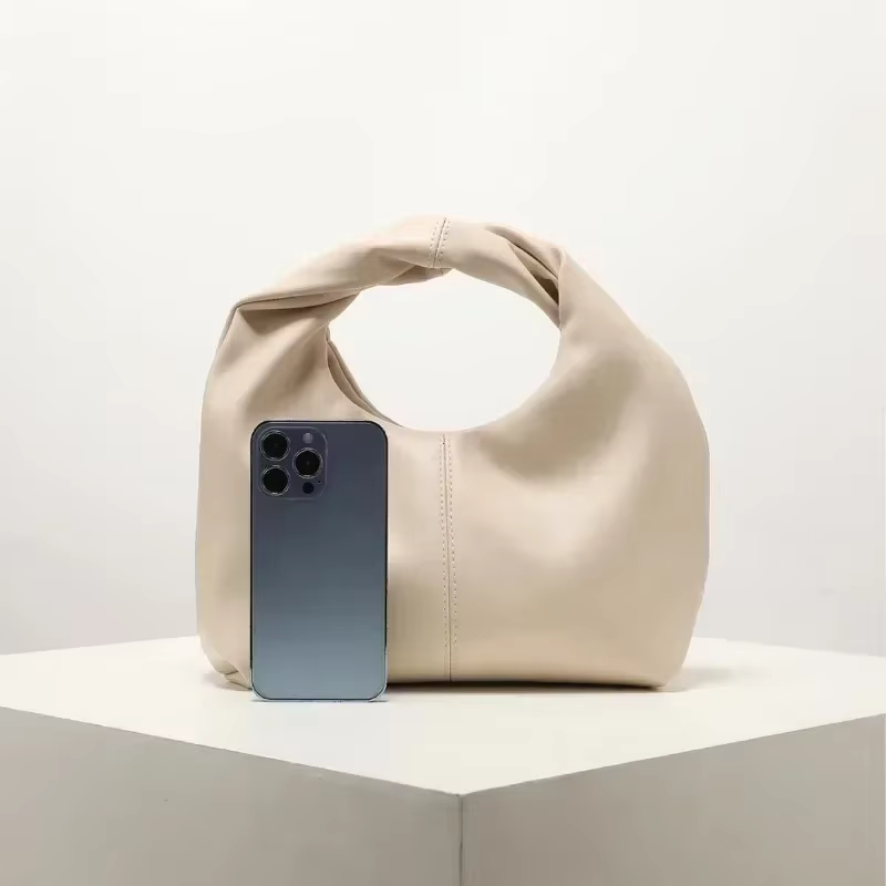 Pochette supérieure de couleur unie