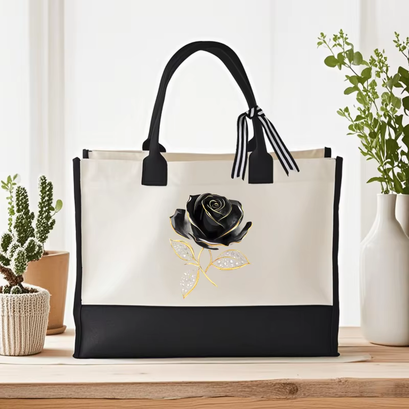 Les sacs à main élégants crème et noir avec des imprimés de roses noires et de feuilles dorées sont parfaits pour le shopping et l'utilisation quotidienne.