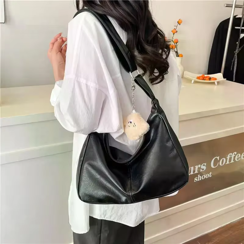 Sac à bandoulière classique en cuir PU