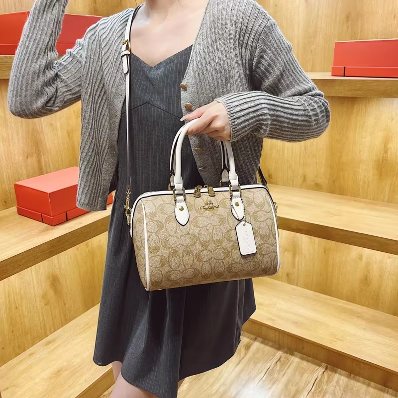 Sac à main élégant en cuir pour femme