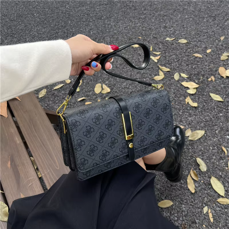 Sac bandoulière tendance de luxe pour femme